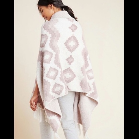 💗Barefoot Dreams Boho Tribal Print Poncho Cardigan - Picture 3 of 7